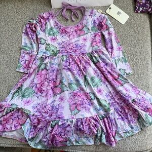 Bums & Roses You Had Me At Hydrangea Twirl 2T